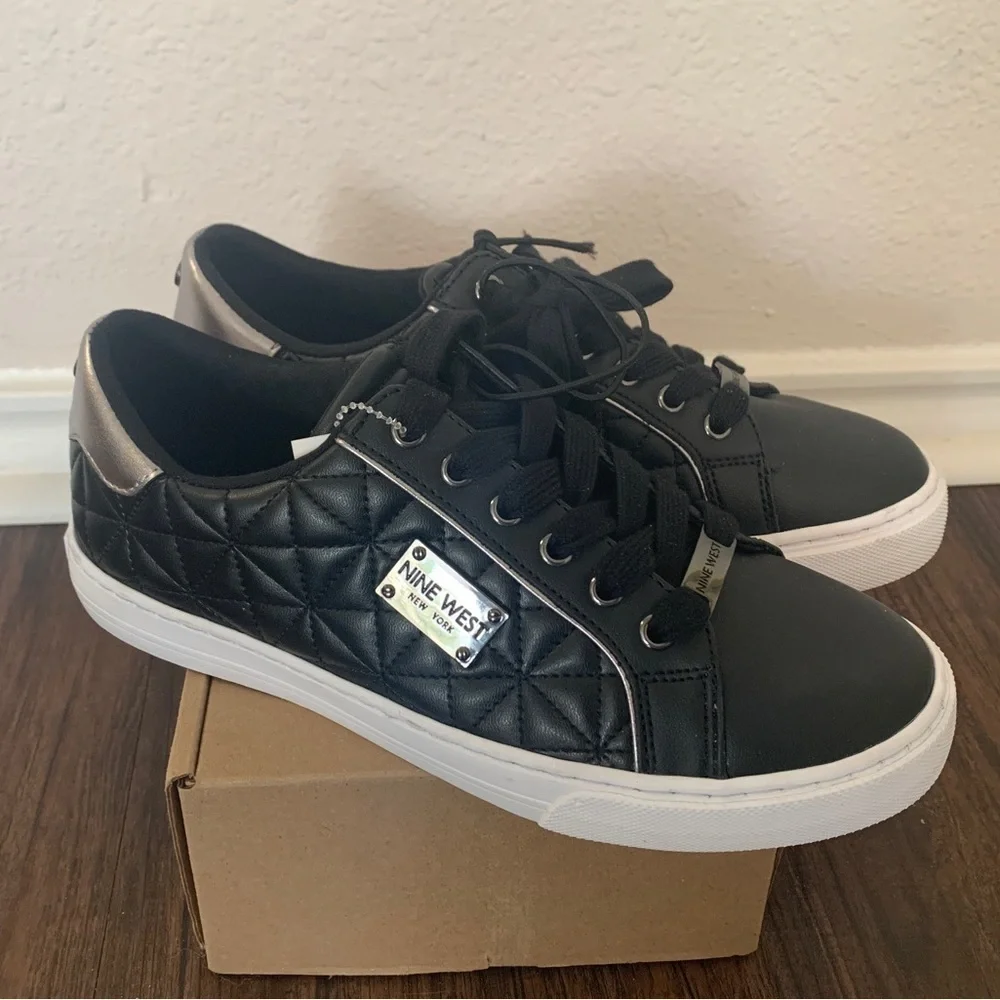 New | NINE WEST Lerosa Quilted Low Top Sneakers |Black Fashion Sneakers | 6.5 - Picture 4 of 7